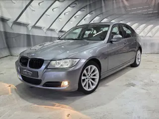 BMW 3-serie 318i Executive M-sport leer 143PK