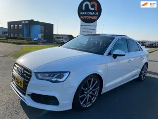 Audi A3 2015 * 2.0T QUATTRO * 220 PK * SEDAN * AUTOMAAT * 4X4