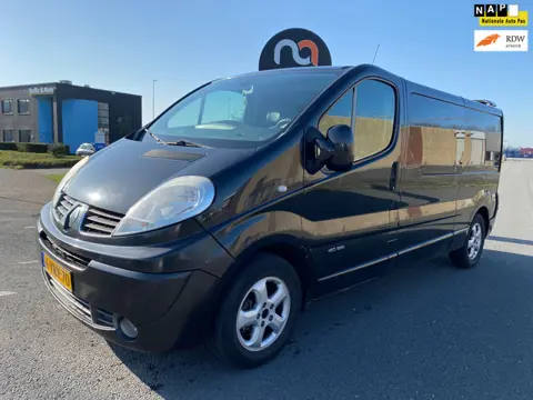 Renault Trafic 2011 * 2.5 dCi T29 L2H1 * D.C * AUTOMAAT * APK