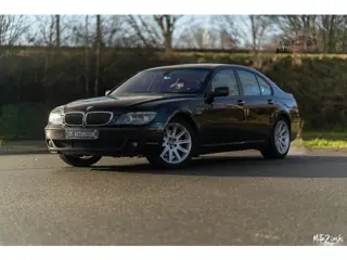 BMW 7-serie 750i Edition NL AUTO | APK nieuw | Juiste opties