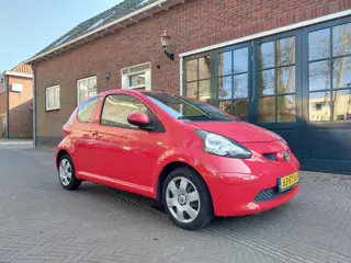 Toyota Aygo 1.0-12V +. 45078 KM!!!! AUTOMAAT! 1e EIGENAAR!
