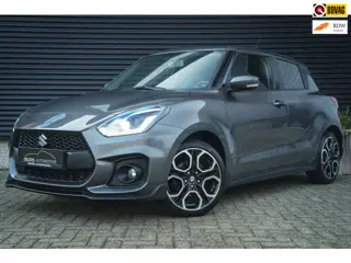 Suzuki Swift 1.4 Sport Smart Hybrid | ACC | CC | Navi | CarPlay | DAB | Metalic | Camera | Stoelverw