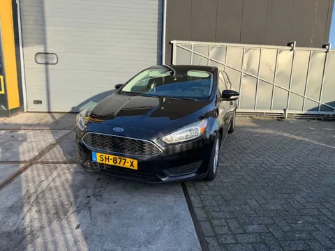 Ford Focus 100% Onderhouden | APK | Automaat | Airco | Achteruitrijcamera
