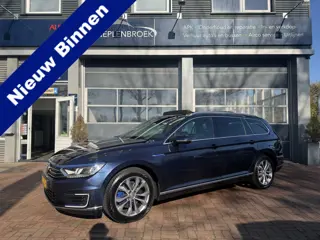 Volkswagen Passat Variant 1.4 TSI GTE Highline 2016 204pk Panodak,Trekhaak,18Inch,Cruise,Navi Dealer