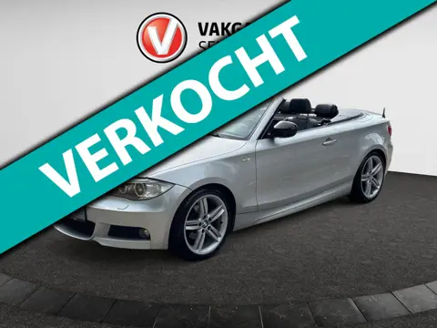 BMW 1-serie Cabrio 118i Exclusive Edition | Cruise | Clima | Navi | PDC Achter | Stoelverwarming | L