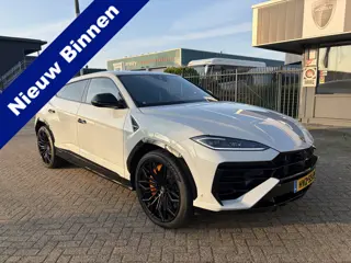 Lamborghini Urus 4.0 V8 Hybrid SE 23inch B&O Panorama