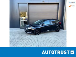 Ford Focus 125pk Titanium CLIMA | CRUISE CONTROL | VOORRUIT VERWARMING | BLUETOOTH | STUURBEDIENING 