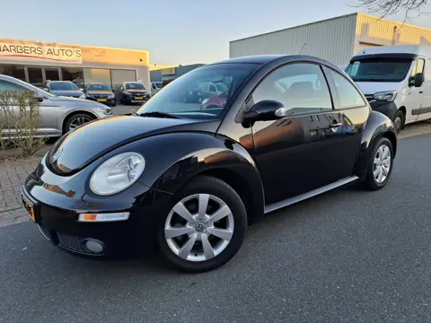 Volkswagen New Beetle 1.4-16V Trendline AIRCO/SPORTVELGEN!