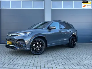 Volkswagen TIGUAN 1.5 eHybrid R-Line Business | Black Style | 20” LM velgen | Plug-in Hybrid | BTW-a