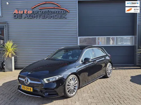 Mercedes-Benz A-klasse 200 Launch Edition AMG-Pakket * Panoramadak * Automaat