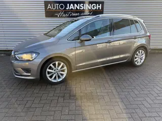 Volkswagen Golf Sportsvan 1.2 TSI Highline met 1300kg trekgewicht! | Camera | PDC V+A | Cruise | Tre
