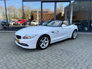 BMW Z4 sDrive20i High Exe,Leer,Xenon,Stoel/stuurverw,NaviPro,Cruise,Dealer OH