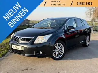 Toyota Avensis Wagon 2.0 VVTi Business AUTOMAAT | TREKHAAK | CAMERA | NAVIGATIE | CRUISE CONTROL |