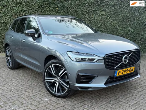 Volvo XC60 2.0 Recharge T6 AWD R-Design | Pano | Trekhaak | ACC