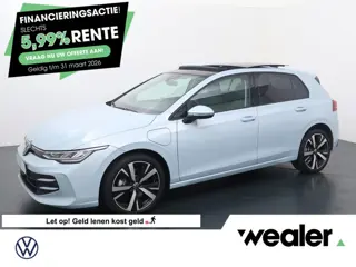 Volkswagen Golf 1.5 eHybrid Life Edition | 204 PK | SoH100% |  Automaat | Panoramadak | Adaptive cru