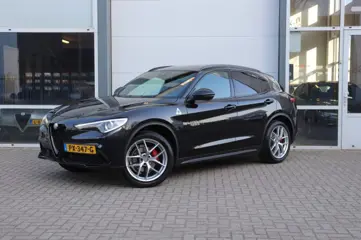 ALFA ROMEO STELVIO 2.0 T AWD SUPER/PAN.DAK/HARMANK./ AD.CRUISE/STOEL/STUURVERW./20