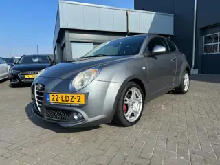 ALFA ROMEO MITO 1.4T Distinctive Airco/Clima APK mrt. 2027 !! 