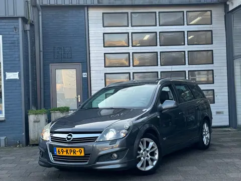 Opel Astra Wagon 1.8 Cosmo | Clima | Navi | Pano | PDC