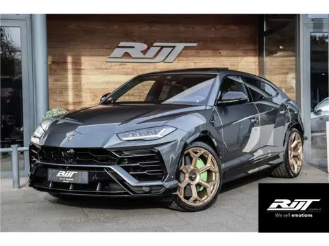 Lamborghini Urus 4.0 V8 **Carbon/Stitching/Alcantara/Ceramic/B&O 3D**
