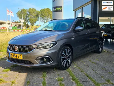 Fiat Tipo Stationwagon 1.4 T-Jet 16v Business Lusso