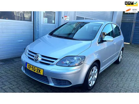 Volkswagen Golf Plus 1.6 FSI AUT-Leer-Clima-Cruise-Trekhaak