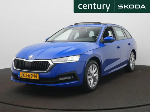 Skoda Octavia Combi 1.4 TSI iV PHEV Business Edition Panoramadak - Camera - Clima - Automaat