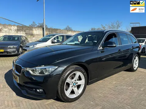 BMW 3-serie Touring 318i Centennial High Executive AUTOMAAT/ CLIMA/ NAVI!