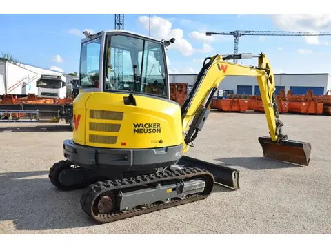 WACKER NEUSON EZ36 (bj 2021)