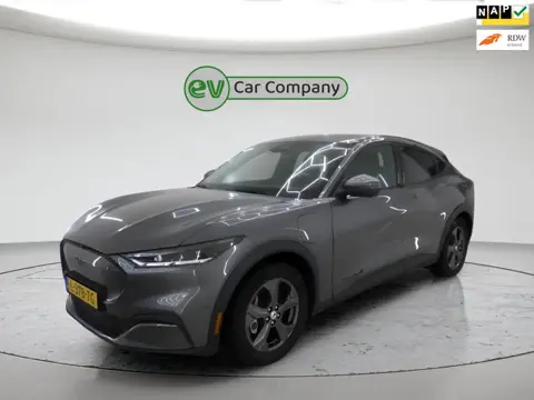 Ford Mustang Mach-E Extended RWD 98 kWh | SOH 93% | 360 Camera | B&O Sound | Leder | Stoel- en stuur