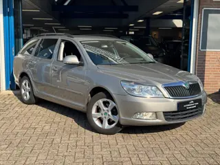 Skoda Octavia Combi 1.2 TSI Elegance 2011 AIRCO Trekh NAP