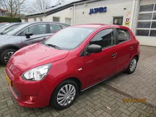 Mitsubishi Space Star 1.0 Entry