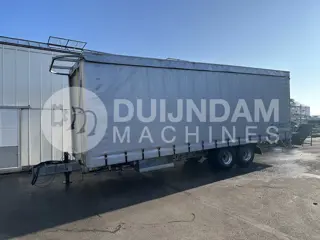 Van den Beucken oogstwagen 850 x 250 cm,  21 pallets