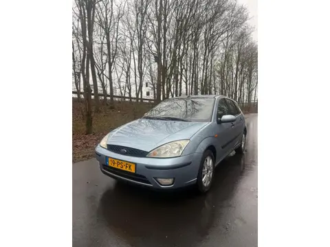 Ford Focus 1.6-16V Futura, 4-deurs, Airco! Nwe APK!
