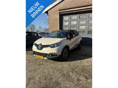 Renault Captur 0.9 TCe Helly Hansen Climate/NAVI/LED DAGRIJVERLICHTING /NAP