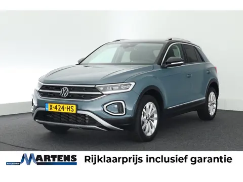 Volkswagen T-Roc 1.5 TSI 150pk DSG Style Trekhaak Camera Stoelverwarming Virtual Cockpit Navigatie