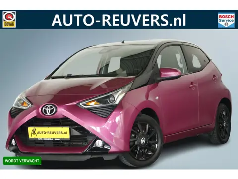 Toyota Aygo 1.0 VVT-i x-cite / Leder / Aut / CarPlay / Camera / Allseason