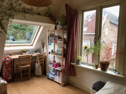 Woning aan de Doelenstraat te Utrecht