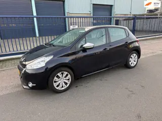 Peugeot 208 1.2 VTi Envy *191.095 KM*INRUIL AANBIEDING*