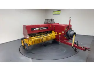 NEW HOLLAND 575