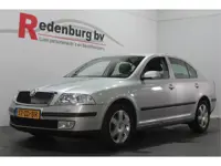 Škoda Octavia 2.0 FSI Elegance Attractive Business Automaat