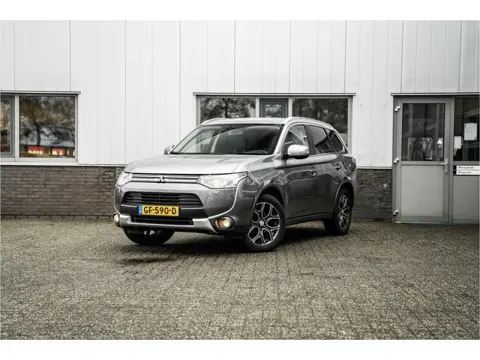 Mitsubishi Outlander 2.0 PHEV Executive Edition X-Line