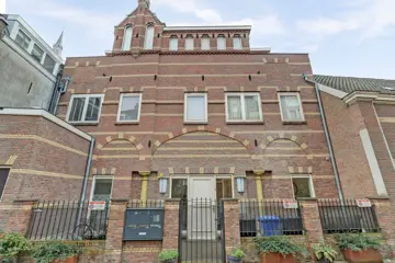 Woning aan de De Vlouw te Delft