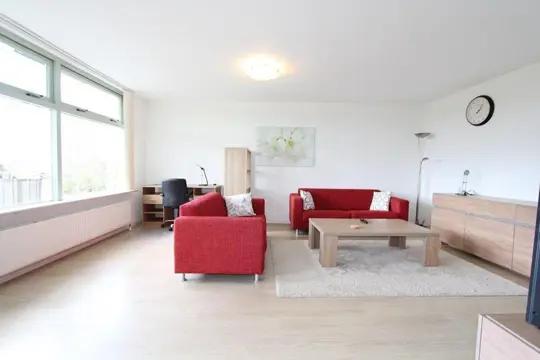 Woning aan de Felix de Nobelhof te Amstelveen