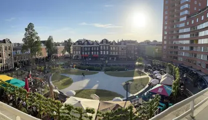 Woning aan de Marie Heinekenplein te Amsterdam