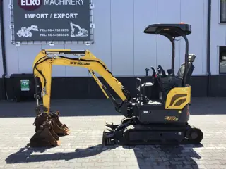 New Holland E17C (bj 2021)