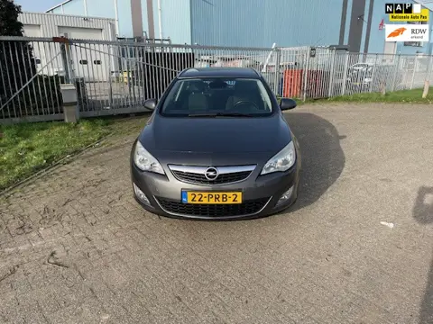 Opel Astra Sports Tourer 1.4 Cosmo