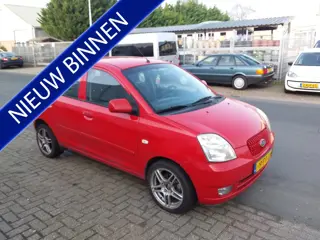 Kia Picanto 1.0 EX (bj 2004)