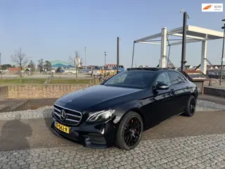 Mercedes-Benz E-klasse 220 d Prestige Plus Amg Pakket Pano Head up Widescreen Burmester 19inch Amg 3