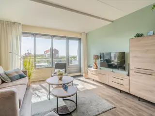Modern appartement bij De Koog met zicht op duinen en zee