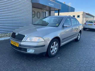 Skoda Octavia 1.6 FSI Elegance
